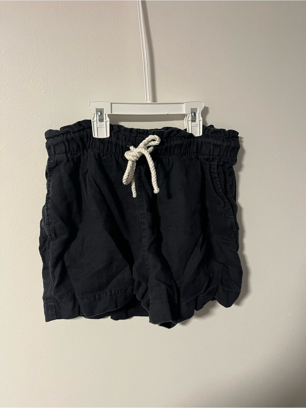 H&M Black Women's Drawstring Shorts with White Rope